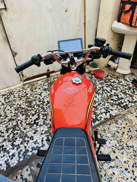 السلام عليكم دراجه سونلك  2025 للبيع اخت الجديده كلش نظيفه ماشيه  832 فقط دا ابيعها للحاجه مكفوله من كلشي وماخذها من شركه ياسر جويه للدراجات يعجبك تعال شوف وقيم رايدها 950 وبيها مجال 

*********** للاستفسار
