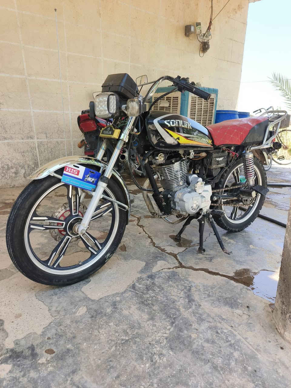 ثعللبيع سيفان 23 محرك مفتوح الماطور جاهز عايزه فقط ترتيبات السعر 375 الرقم اسيا 077104184 زين ‏‪***********‬‏
