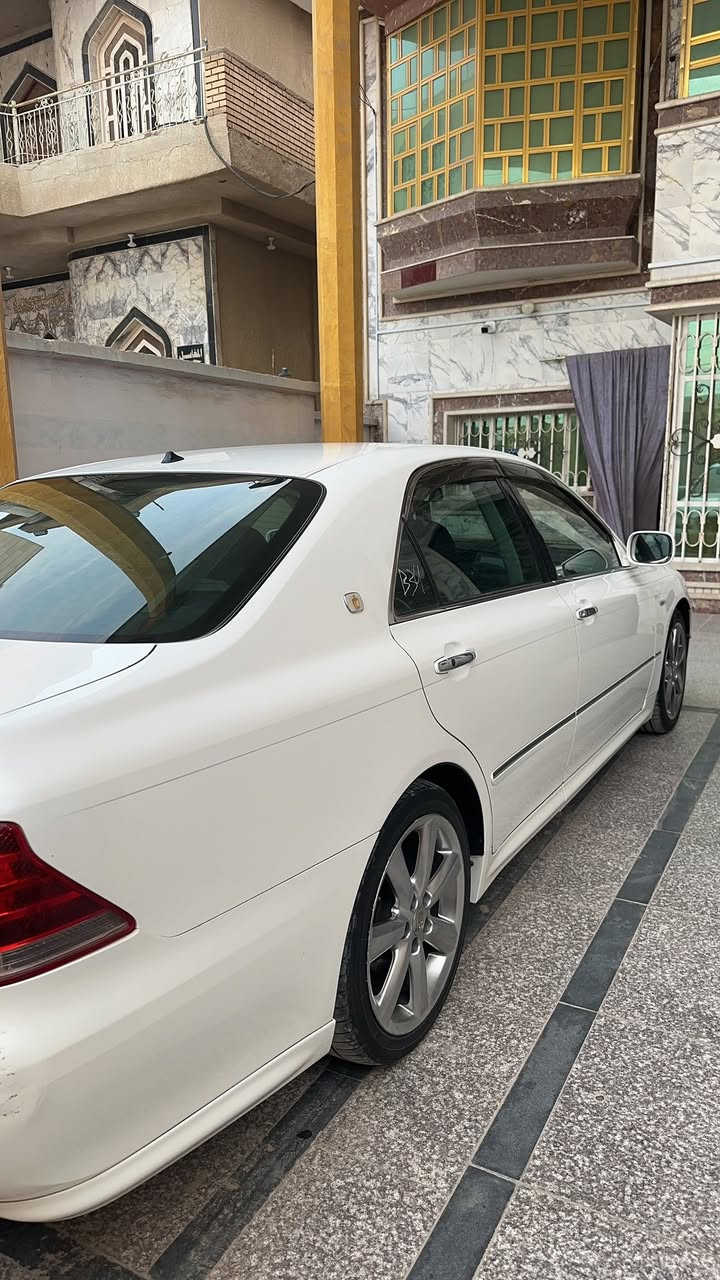 آلُـۜسـۨۚ(✋)ــِۖلُأمٌ ؏ـليۜـ(💜)ـكـۜم 
للبيع شاهينه كفاله عراق يابان 
حجريات كواتم بيه 
موديل 2004
رقم بصره تسجيل جديد مزاد دوله تحويل ثاني يوم
السعر 165وبيه مجال   
تدفا كشنات 
فول بطن ثلاجه + تبريد خلفي 
حساسات امامي خلفي 
برده خلفيه كهربائيه 
كامره خلفيه 
لايت دوار 5 قطع
ويل دنك 18
ترحيب 
خزن كشنات 
5 بصمات تشغيل + بيبان  
6 كير شاصي 182 مكينه 3000
خزن اقراص
كشنات كهربائيه 
شاشه 
جنجر + اواكس
سياره كلش جديده وحلوه
حداده جديده
تخم تاير 
مكفوله من الضربه والصبغ والتبديل والفتح والكص
مكان السياره البصره قضاء المدينه
السعر 165 $وبيه مجال
***********
***********
