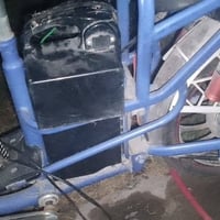 دراجة شحن للبيع شغاله محتاجه بطاريات مكاني بغداد حي البساتين 078217961...