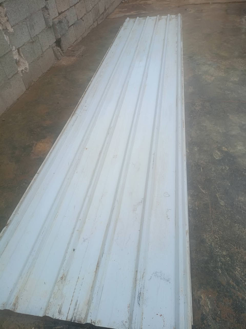 سلام عليكم 
چينكو للبيع العدد (5)
عرض (5 أمتار )
سعر كلهن 100 الف
رقم الهاتف ***********
