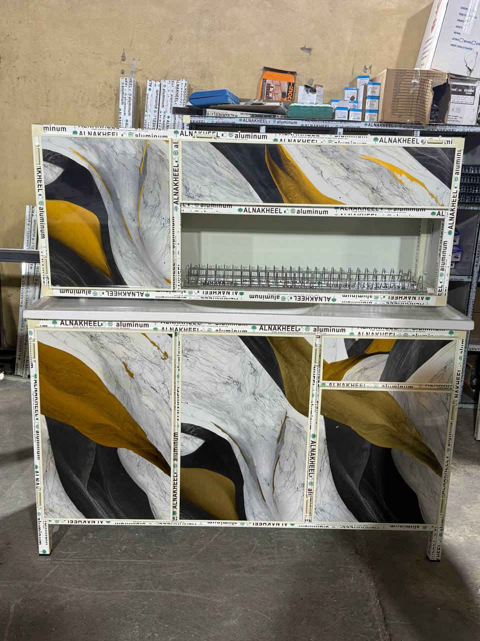 #ابداعنا  متواصل
االمنيوم وليس سوكي 

القياس متر ونص ارضي وملحق ومتر وعشرين سنك مرمر 

السعر 300الف#اكسبلور_explore#🔥🔥 #اكسبلور_2020#اضافات #دعم 
#اكسبلور #عمان #تبادل_نشر#تبادل #اضافات#ضيف_التاقات_اللي_على_الصوره#كنتور
#خزائن
#رفوف
#كراسي
#طاولات_جلوس
#Sofas
#Chairs
#Cabinets#ديكور_عراقي
#ديكور_منزلي_2026
#ديكورات
#أفكار_منزل
#تصميم_فخم#طاولات
#طاولة
#DiningTable
#CoffeeTable
#طاولة_طعام


**إذا كنت صاحب هذا الإعلان وتريد حذفه لأي سبب، رجاءا أرسل رسالة إلى الدعم الفني**