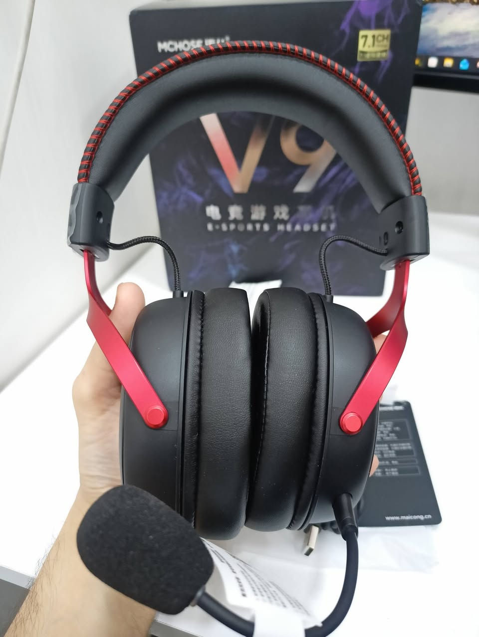 سماعه سماعة
السلام عليكم سماعة Mchose V9 Pro جديدة  واير ليس ( دنكلها تايب سي و يو اس بي يصير ) و بلوتوث و واير بطارية.
.
 عملاقة الشحنه الوحدة تطول 250 ساعة يعني تكفيك شهر تقريبا شحنه وحدة


**إذا كنت صاحب هذا الإعلان وتريد حذفه لأي سبب، رجاءا أرسل رسالة إلى الدعم الفني**