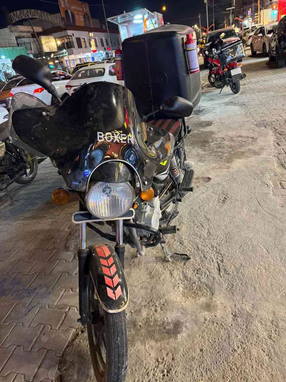 كلاسك 2022 للبيع مرقم دياله سنويه موجود السعر 1900 وبيهه مجال ڪݪشہ قليل مابيهه نقص *********** واتساب رصيد بغداد
