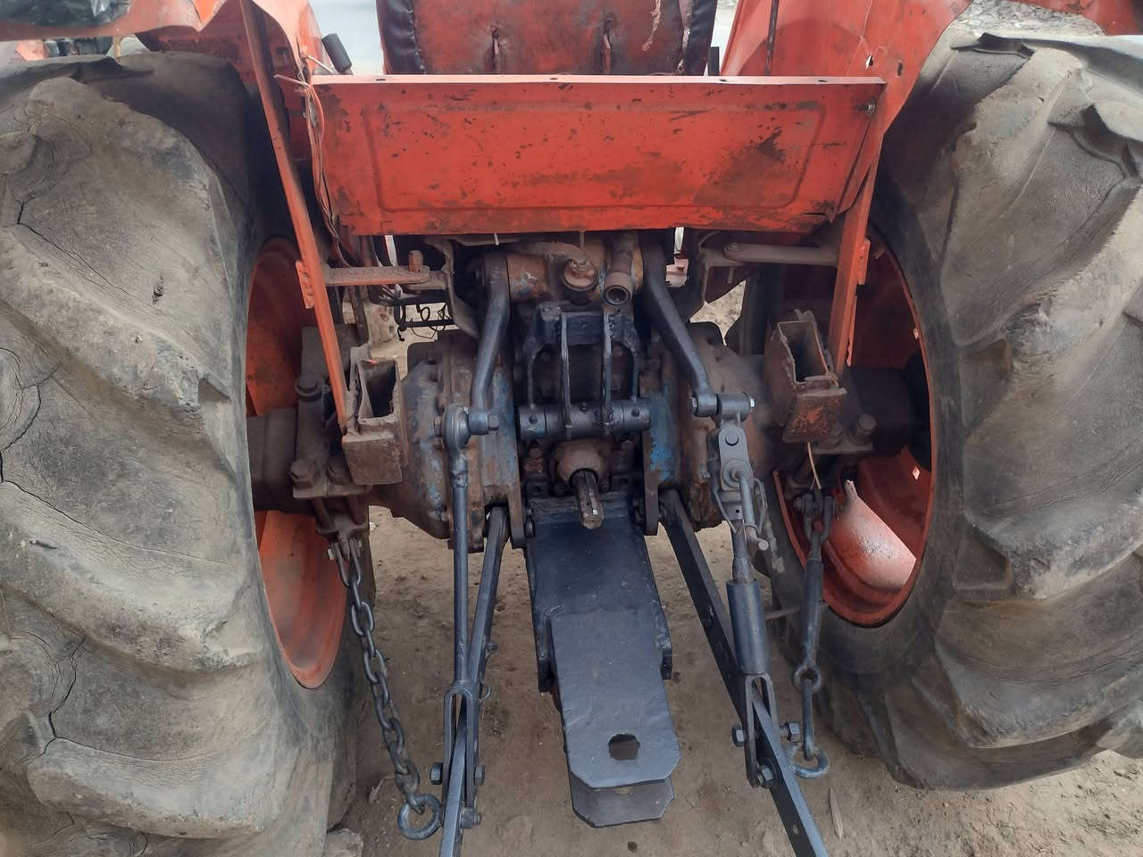 جرار 35 حصان ٠١٠٩٣٤٠٧٢٥٧


**إذا كنت صاحب هذا الإعلان وتريد حذفه لأي سبب، رجاءا أرسل رسالة إلى الدعم الفني**