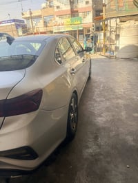 وبركاته اخواني الأعزاء كيا فورتي موديل ٢٠٢١ السياره باسمي غاز بانزين م...