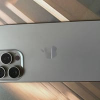 آيفون ١٥ برو ماكس • ٢٥٦ • بطارية ٨٠