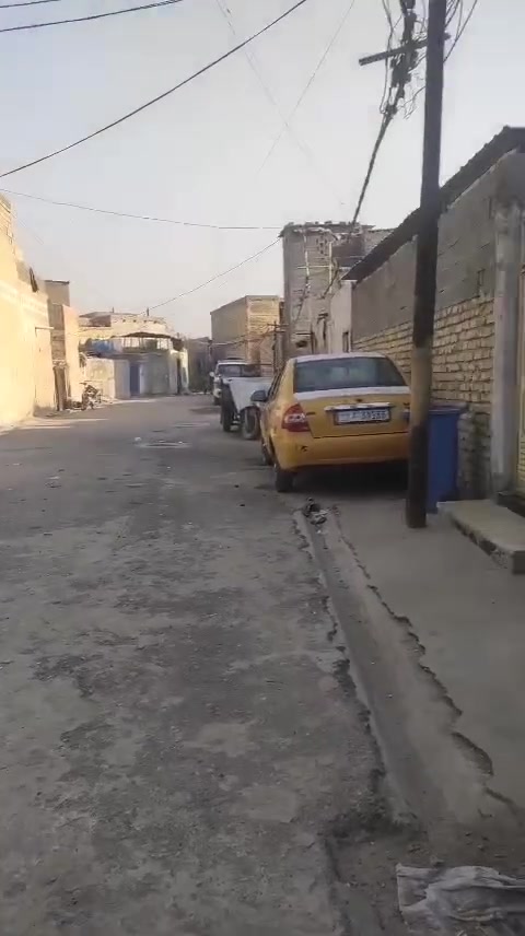 سلام عليكم
بيت للبيع  او مراوس   بيت خمسين  وينطي فرق. 
البيت مساحته 72   بنيانة جديد  2025
طابق ونص. غرفة فوك  حمام وتوليت داخلية  سويت
البيت بفرع مقفول  شارع السبيس  مقابيل الخياط حيدر  الفرع مالته  ..ذا بيع  سعرة 40  وبي مجال مراوس عادي بس ينطي فرق..


**إذا كنت صاحب هذا الإعلان وتريد حذفه لأي سبب، رجاءا أرسل رسالة إلى الدعم الفني**