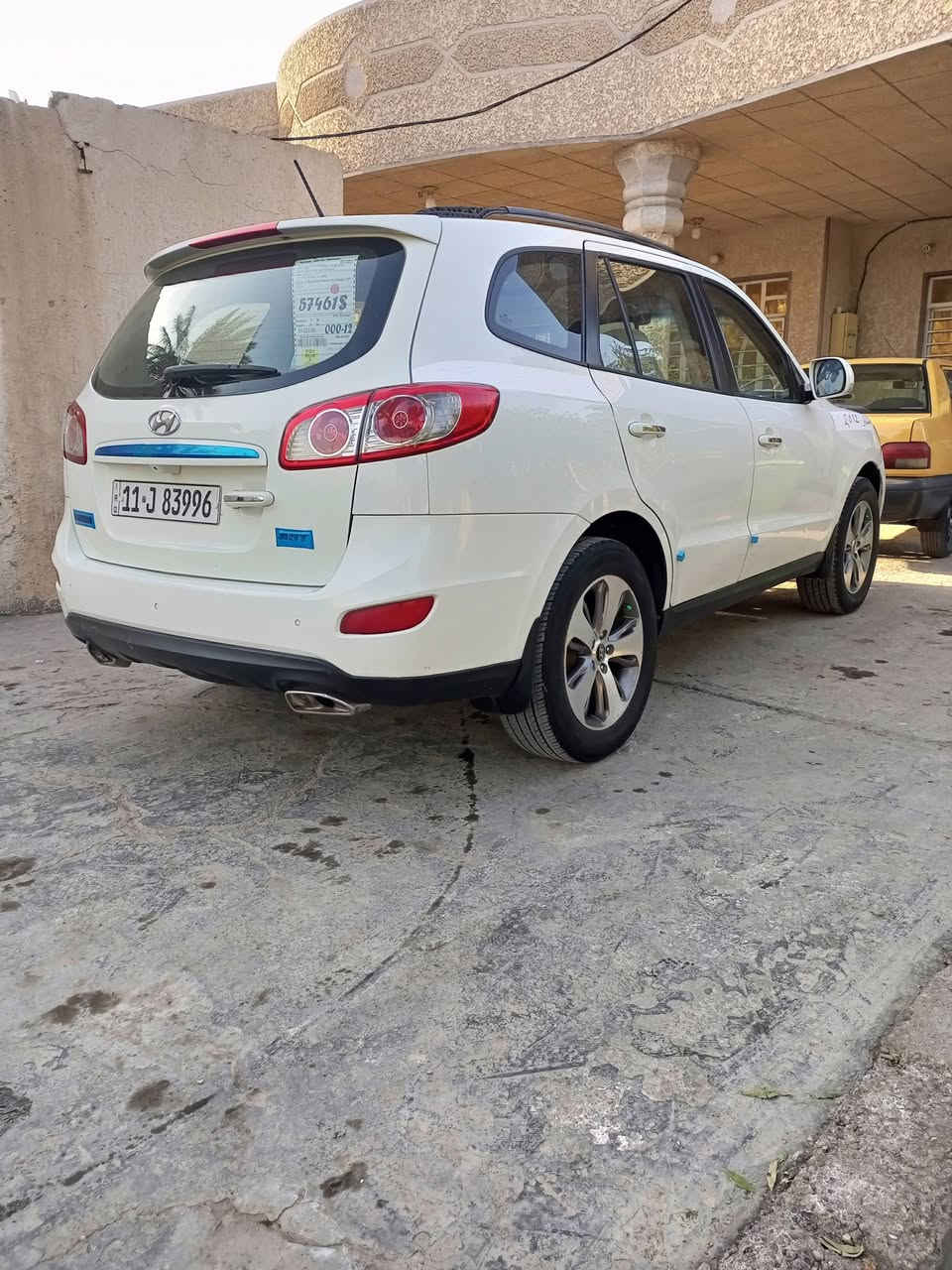 سنتافي موديل 2012 سياره جديده بيه صبغ بقبق لجنطه يم رقم فقط سياره كير مكينه صدر تخم  تاير جديد كله  كفاله عامه رقم بغداد جديد بسمي فول مواصفات 1 عله 1 سعر 160 وبيه مجال ويل فراشه مكاني بغداد جسر ديالى جديد ***********
