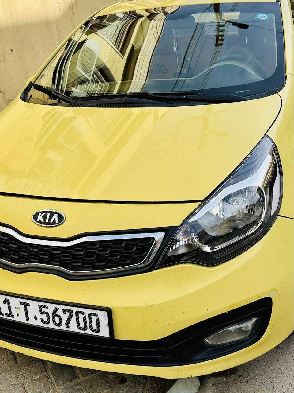 سلام عليكم ريوخليجي البيع 2015محرك ١٦٠٠
رقم بغداد خصوصي
سعر ٩٣ بيهه مجال بصيط
فول صبغ جاملغ الخلفي بصيط  
سياره نضيفه كلش 
مكاني بغداد 
***********
امروس حسب قناعه
