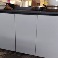 كاونتر • خشبي • هەلیر ئیسکان