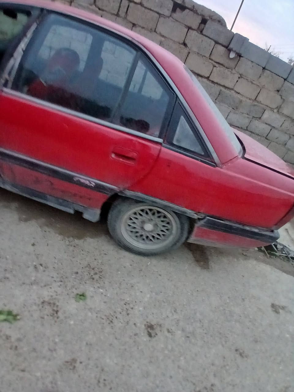 يالله سياره اوبل اوميكه سياره نضيفه سياره سنويه او أوراق كير المحرك نضافه فول بس جناي العنوان الانبار الحبانيه السياره كير عادي الرقم ***********
