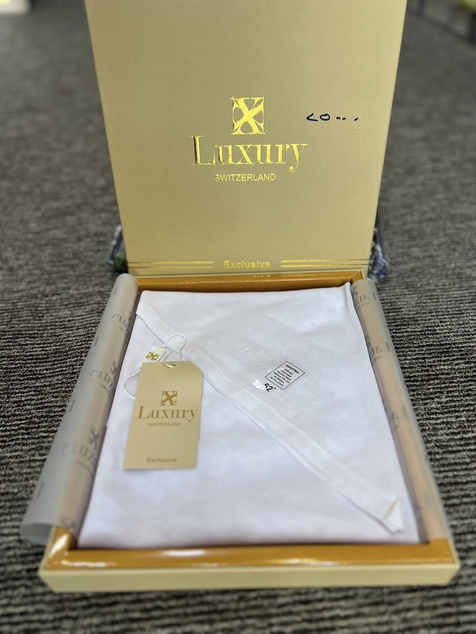 ازياء الاكابرلالبسه الرجاليه 🇹🇷 
⬇️
جديد 💣 
⬇️
غتر رجالي + يشامغ 
⬇️
نوعيات (سويسري) ( ملكي) ( ايماراتي) 
⬇️
قياسات كامله 50:60 
⬇️
سعر  من 5 الف فما فوق 
⬇️
العنوان سامراء الضباط الاولى مقابل الجبريه الاولى قرب مول الصيني سابقا مقابل نعوم للحاسبات متوفر توصيل لجميع محافظات 
هـ *********** 
⬇️
صفحه الانستا 
https://www.instagram.com/azz_ekibar?igsh=MXg1NnB2NDVibmp5OA%3D%3D&utm_source=qr
