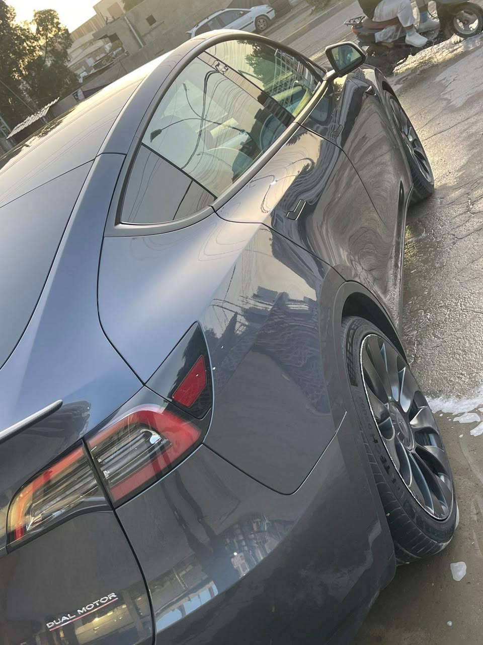 السلام عليكم
للبيع تسلا 2023 وارد أمريكي بدون ايرباك
أعلى فئة Y دبل ماطور
 Dual motor
غنية عن التعريف السيارة جاهزة وكل نقص ما بيهه
تبديل بابين نفس اللون صور الحادث و السونار مرفقة بالمنشور
ماشية 40.000 كم
السيارة بأسمي وما عليهه ولا غرامة
هزة ممستحقة جديدة للبيع والمراوس ماكو مشكلة إذا أغلى أو أنسب من سيارتي

السعر 22.300 $

مكان السيارة الدورة حي الصحة
***********
موجود على الواتساب

اعتذر عن الأطالة
