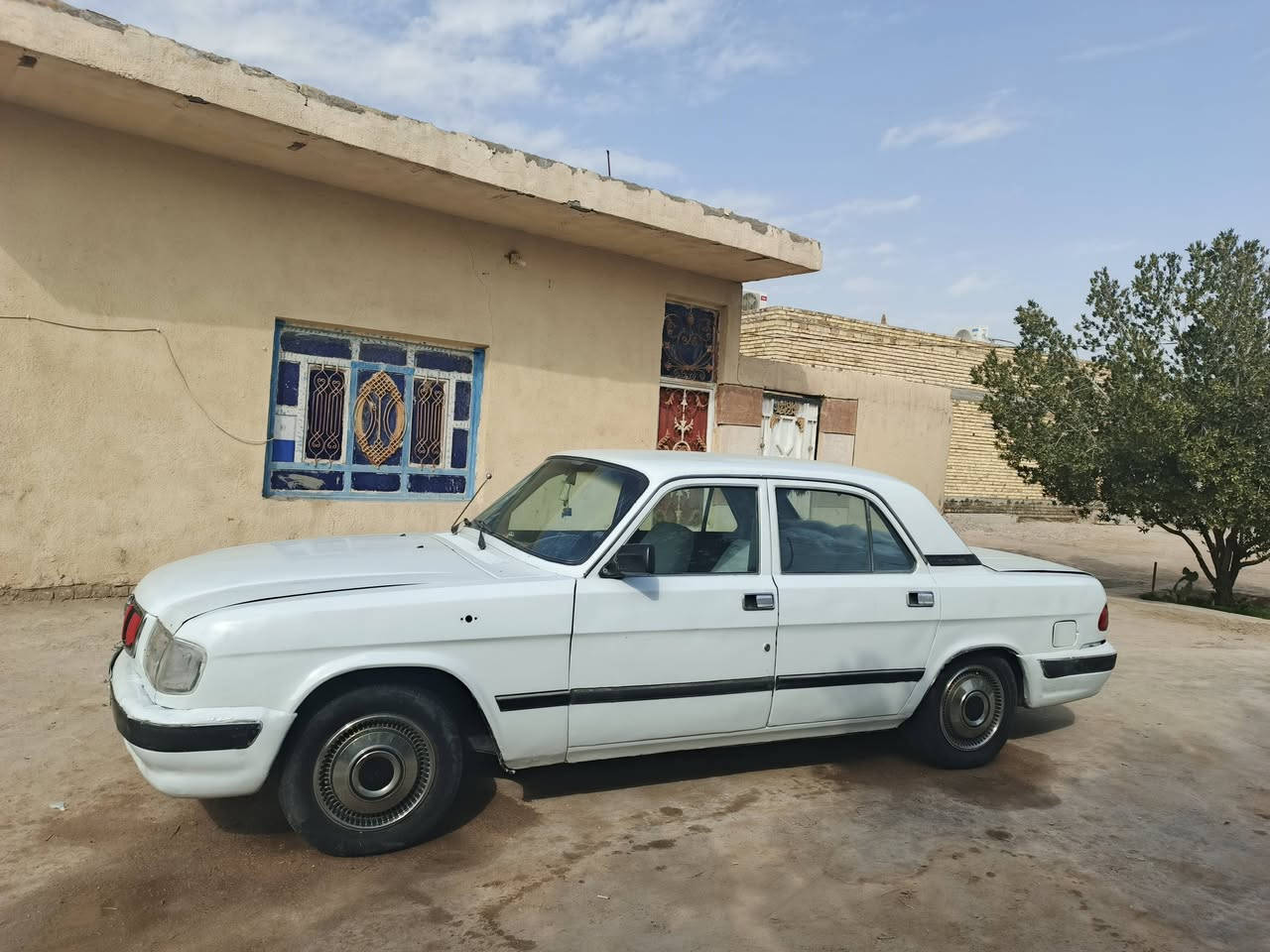 فولكه البيع 
 سياره نضيفه حداديه  نضيفه 
باتري جديد مكينه وكير ونجي 
رقمها ذي قار  
سوق الشيوخ 
سعر 40 قابله للتفاوض 
***********
