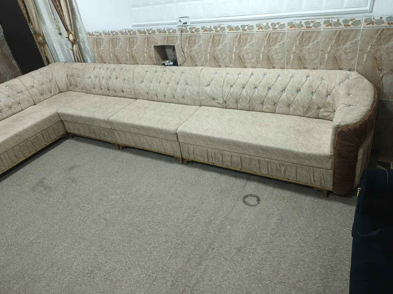 يـــْْْــالــــلـــۿ يــــارزاق 🤍
الــْْبــيــع الــْْسـريـــع 🤍✨
كلشي يتوفر لدينا وابأنسب الاسعار تابع الصفحه 👈🤍
الي عنده غراض يدزهن خـْْاص ابيـــْْعهــْن الــْْه 😌✌️💛 ديوان 7 أمتار للبيع سعره 175 ألف للاستفسار الاتصال على الرقم *********** عنوان كركوك 🤍 🌸
