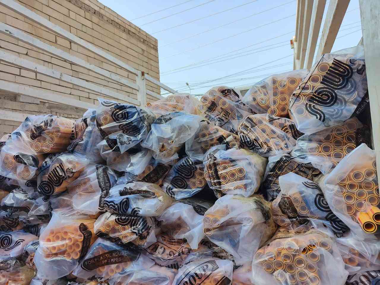 ***********
***********
