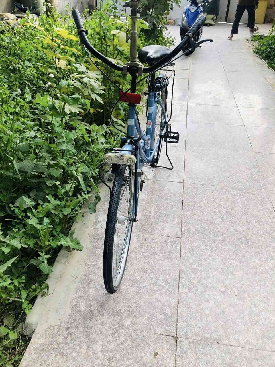 بيسكل للبيع السعر 95 وبي مجال ***********
