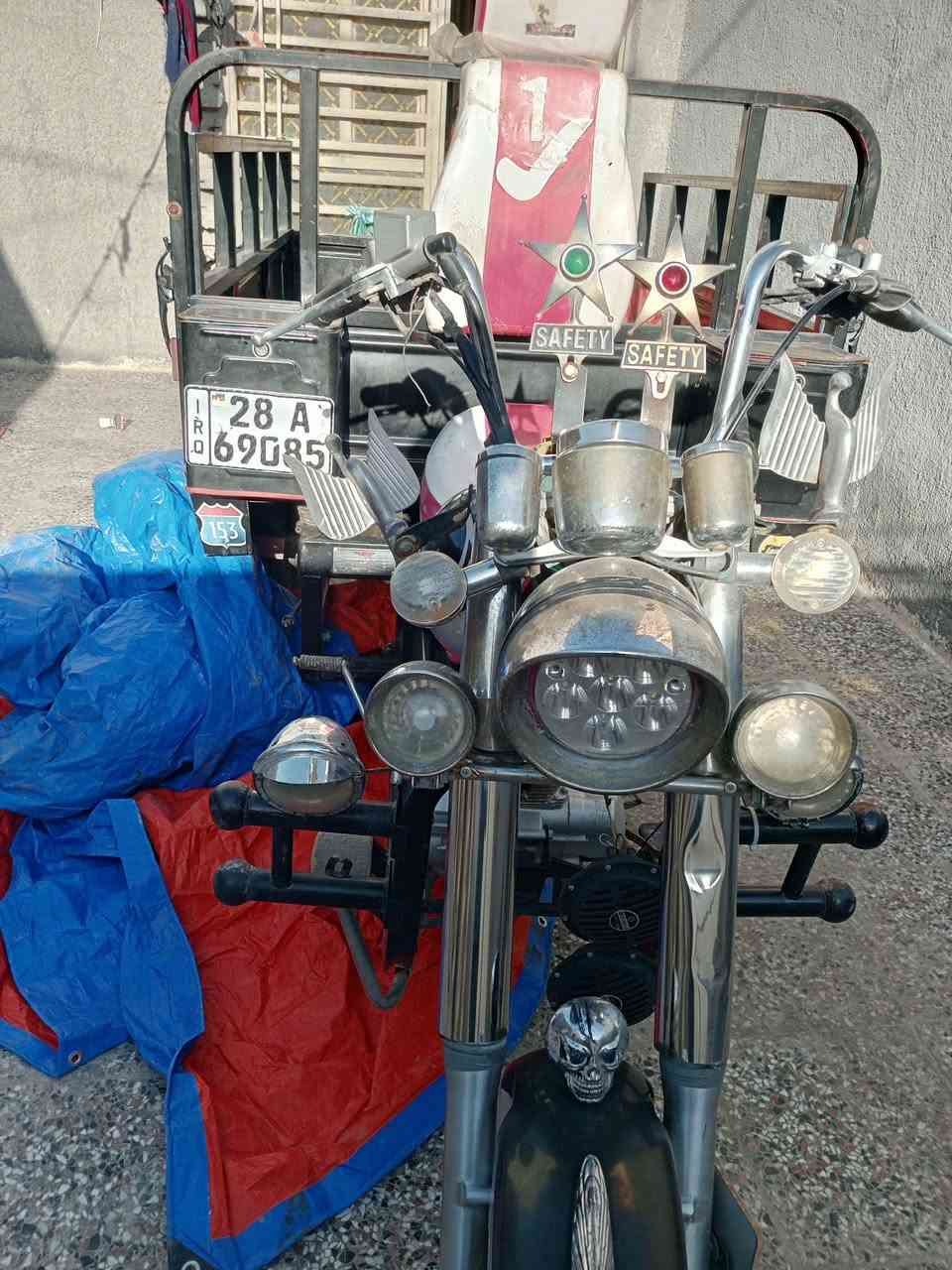 ستوتة للبيع موديل 2016 مكفولة كفالة عامة رقم أنكليزي ***********
