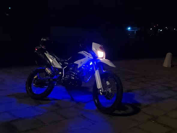 قفاز للبيع او مراوس شعندك نزل سعر مليون و400 بيها مجال مكاني بغداد جديده رقمي *********** الدراجة مكينة مكفولة عام اوراق كاملة والدراجة مزوده نايتروجين يعني طيران وبنفس الوكت تكدر تشتغل بيها دلفري
