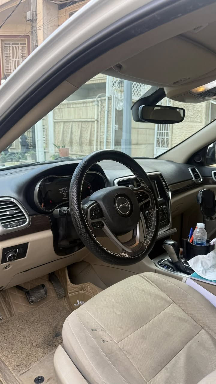 سلام عليكم جيب لاريدو مديل 2018 وارد خليجي ماشيه 185الف سياره نص فول حادثها جاملغ امامي ايسر فقط نضربت بل عراق شادلها تايرات جديده + باتري جديد + داينمو جديد +لايتات جدد رقم اربيل بأسمي تحويل مباشر سعرها 230 وبيها مجال مكاني بغداد الصالحيه فقط بيع بدون مراوس رقم ***********
