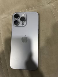 آيفون ١٥ برو ماكس • نضيف • بطارية ٩٨