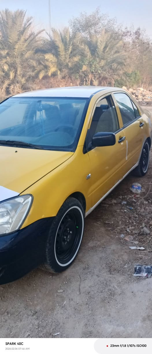 لانسر بغداد 10 بسمي السعر 70 
سيارة بدون اي ضربة بس صبغ 
الجمالية فقط بكاني بغداد حي 
البتول ***********
