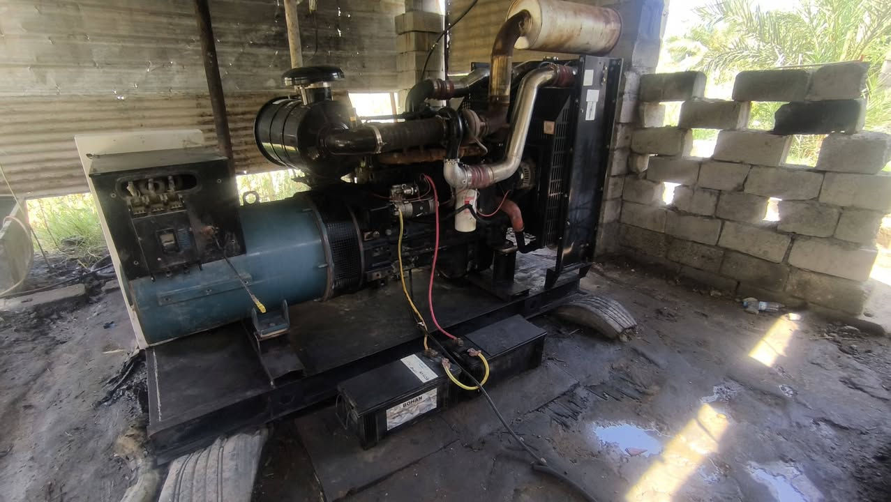 مولد cummins للبيع كامل من كل النواحي حجم 6 بستم 24 ولف 
راس التوليد 250 KV 
السعر 50 ورقة 
المكان ديالى . بلدروز   ‏‪***********‬‏
