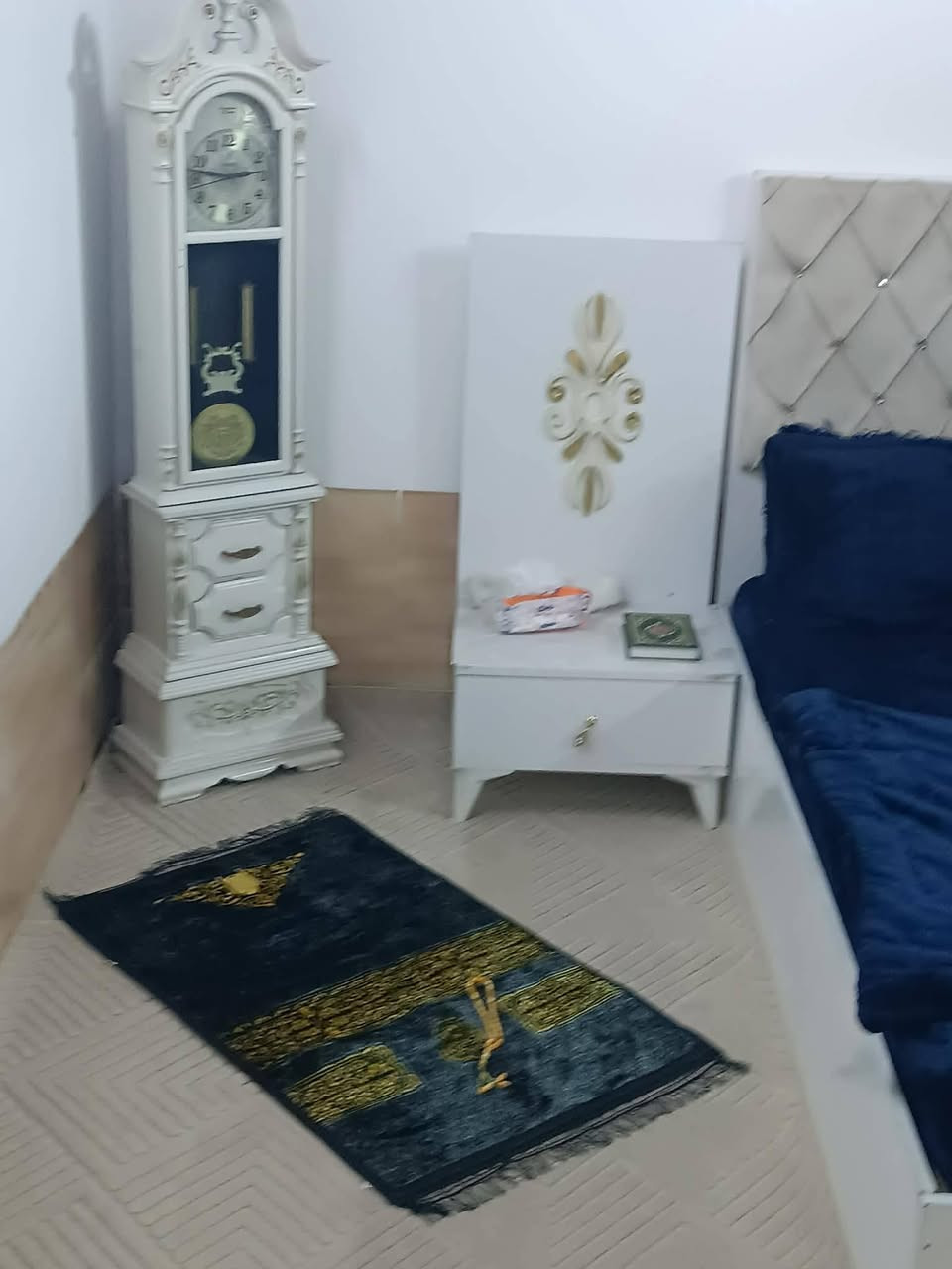 السلام عليكم غرفه نوم تركي للبيع الاستفسار عل رقم ***********
