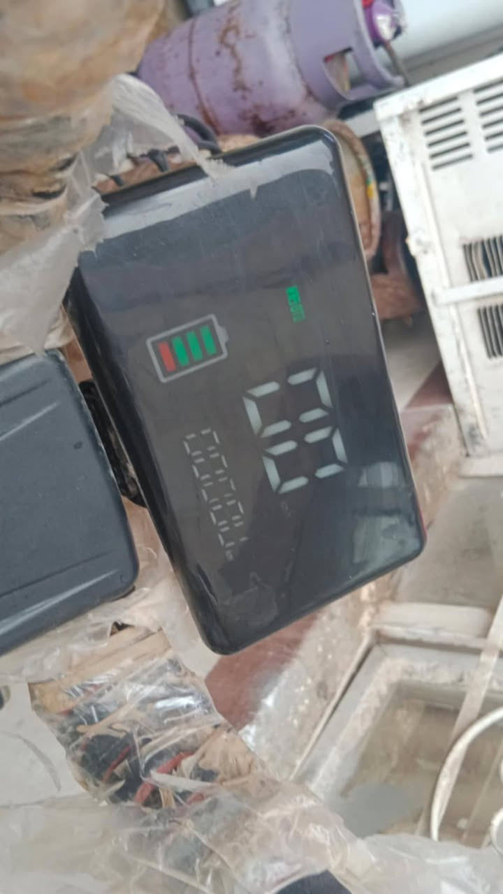 السلام وعليكم ورحمه الله وبركاته بايسكل للبيع شحن كبير نضيف فوال  مكان كركوك سعر 200بي مجال ***********
