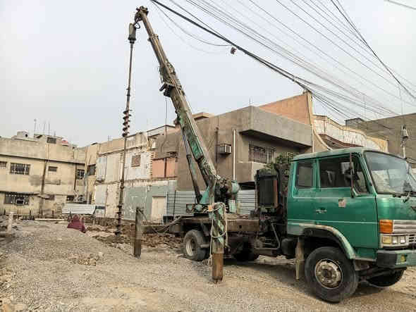 حفارة برينة للبيع ***********
