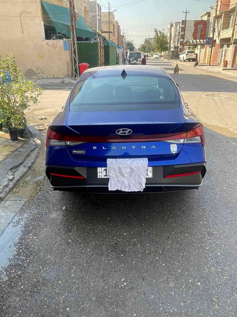 السلام عليكم النترا للبيع موديل 24 ماشي 28 العنوان بغداد الشعب ب 163 وبيها مجال غير متواجد على الفيس واتساب او اتصال***********
