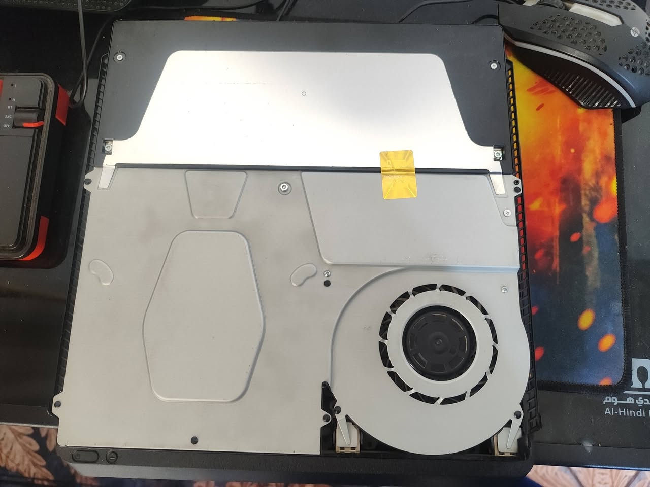 ps4 سليم مهكر 9.0 واحد تيرا
بلي مكفول كفاله عامه
 اي تصليح مداخل فسفورته بعدهي بيه
وياه جوستكين اصليه وتجاريه
 وجميع محتوياته كامله
متروس العاب احدث تهكير مهكره 
مايحتاج لافلاش ولاشي بس ادخل والعب
  وطيك بيه ضمان يوم شرط الفحص اذا بيه شي يرجع 
سعر 325.  تواصل  خاص او ***********
عنوان بغداد بلديات وتوصيل متوفر
