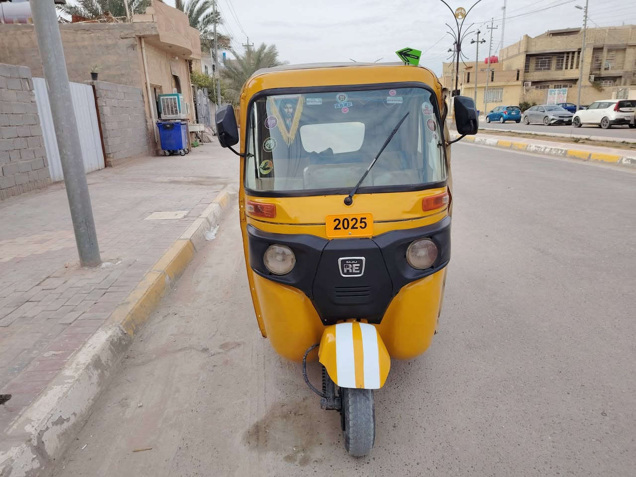 للبيع تكتك موديل 18 محرك 20 نضيفة مكفولة من كلشي مكاني كربلاء الحر السعر 3900وبيهة مجال رقم ***********
