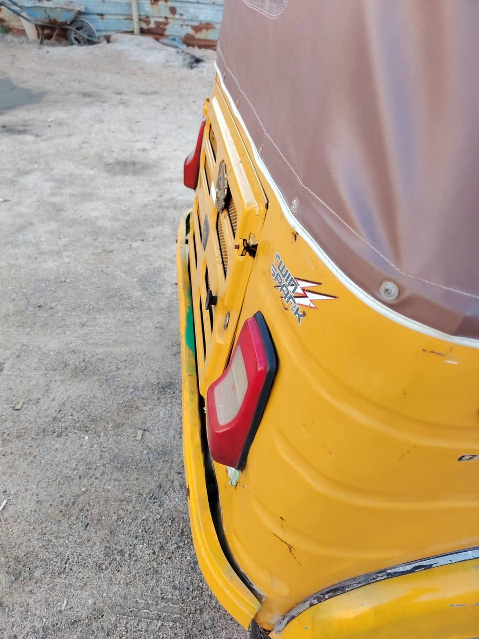 تيك تك اوراق 20 السعر 4 ونص وبيها مجال للطيبين مكاني البصره  تجي شوف شوفه عينك


**إذا كنت صاحب هذا الإعلان وتريد حذفه لأي سبب، رجاءا أرسل رسالة إلى الدعم الفني**