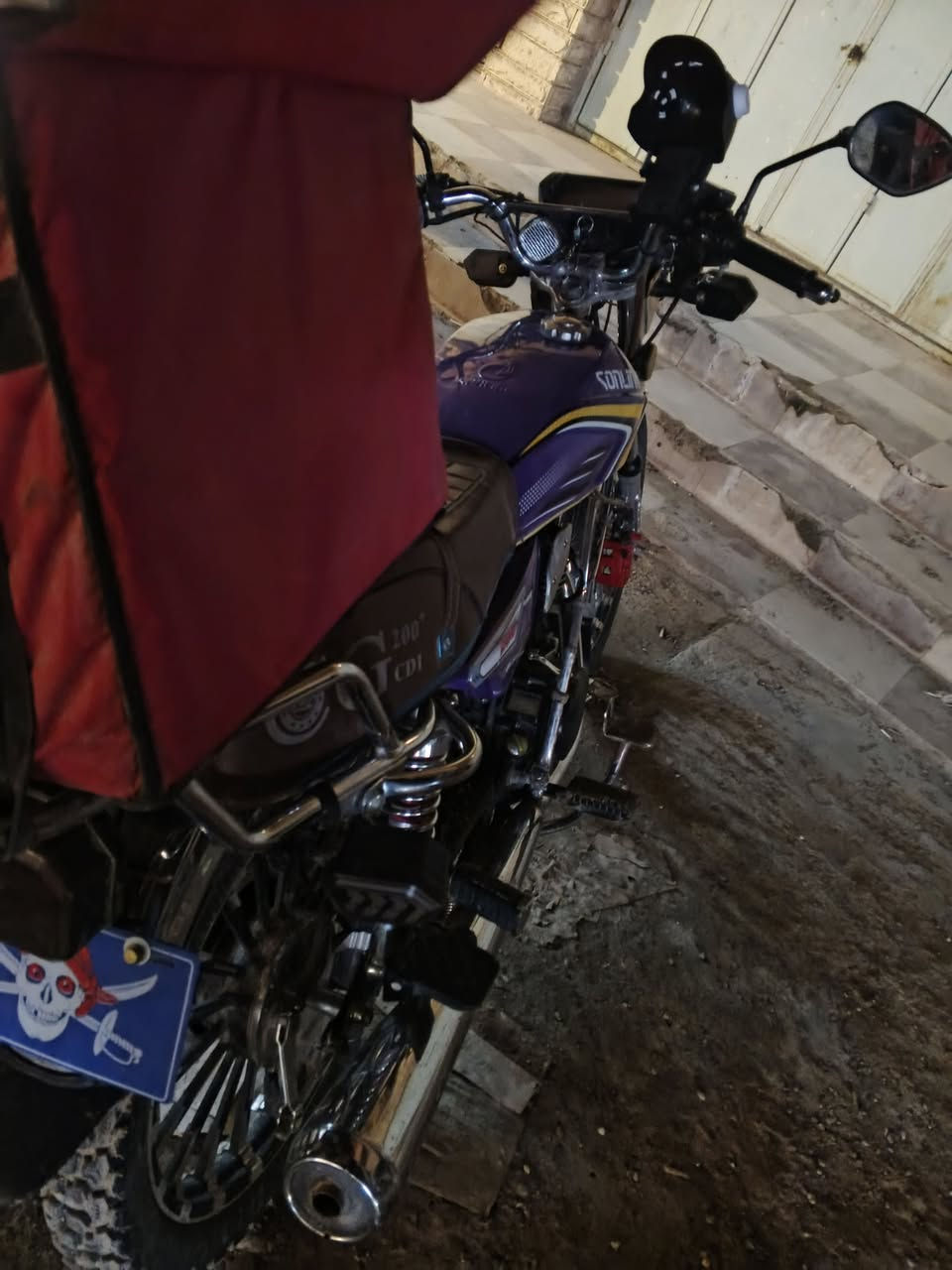 سلام عليكم ورحمة الله وبركاته
البيع سعر 650وبيه مجال اتصل على الرقم ***********
