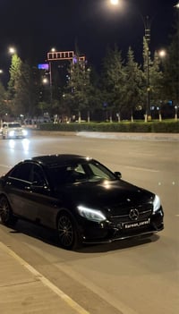 مرسيدس C300 • ٢٠١٥ • فول فول