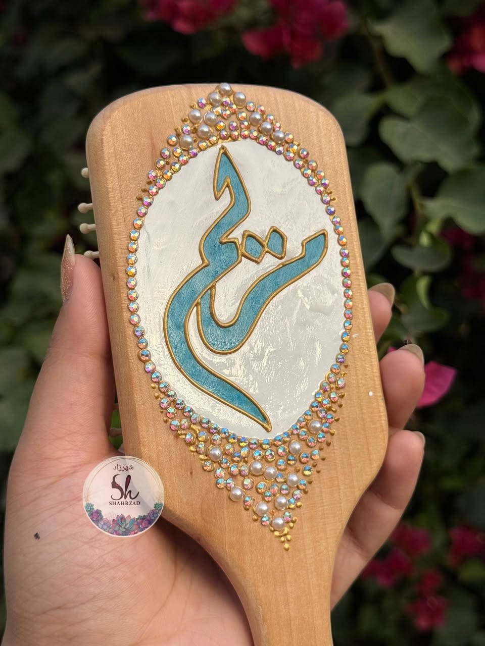دزاين جديد 🌸💜😊
ستراس ولؤلؤ ناعم 💜🌸


**إذا كنت صاحب هذا الإعلان وتريد حذفه لأي سبب، رجاءا أرسل رسالة إلى الدعم الفني**