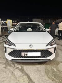 للبيع MG5 ROEWE موديل 2024 سنوية بسمي رقم دهوك فول مواصفات مكفولة كفال...