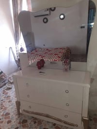 غرفه نوم • ٨ قطع • نضيفه