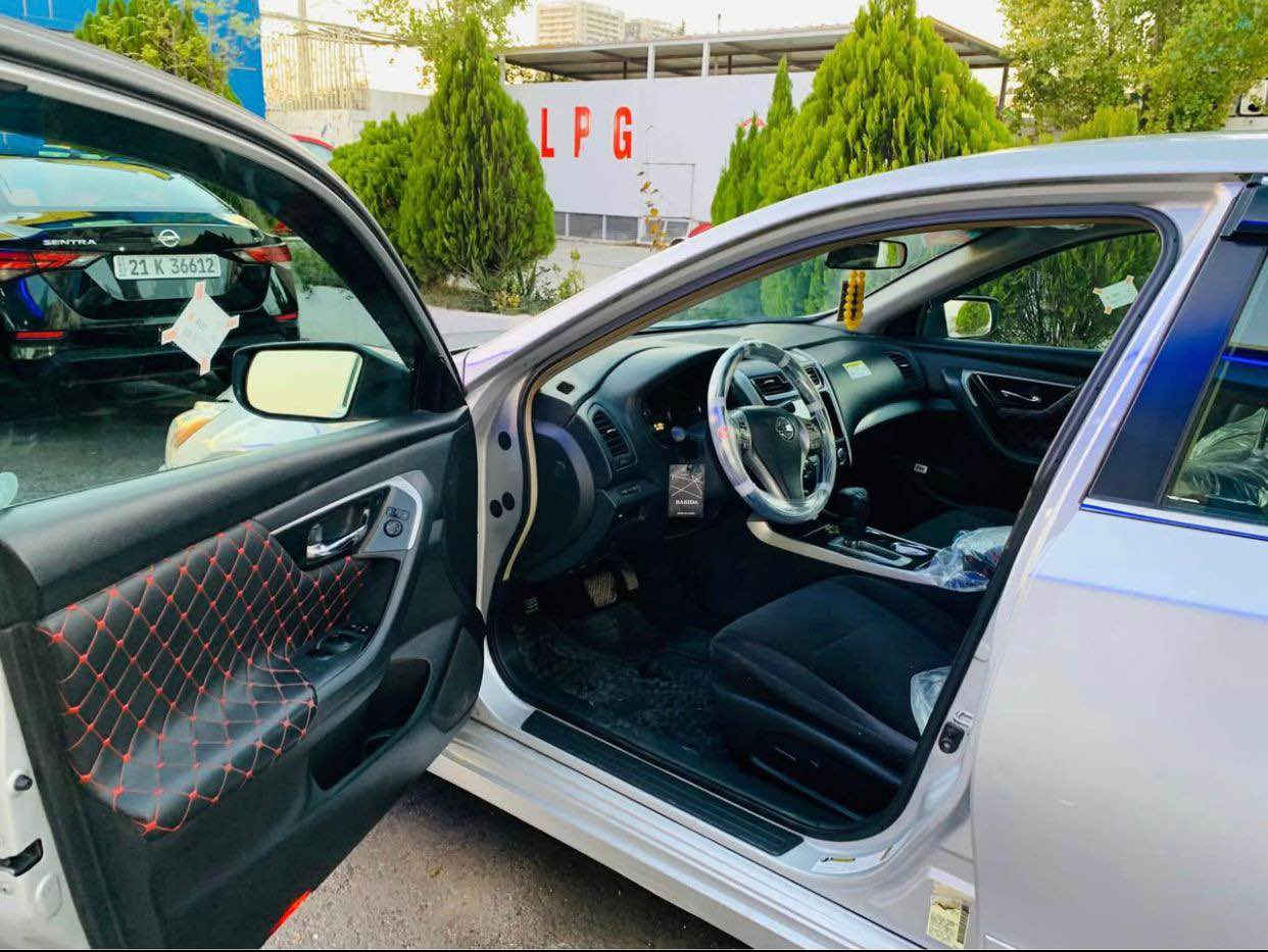Nissan Altima 2013

نیسان ئاڵتیما مۆدێل ٢٠١٣
ڕەنگ سلفەر
تەحەکوماتی سەر سوکان
ئاوێنە کارەبا 
کوشن کارەبا
لایت عدەسە
٤ تایەی کۆری لۆکی لەسەرە
تراکشن
دژە خلیسک
گێڕی سپۆرت و ئۆتۆماتیک
کامێراو حەساس
شاشە گەورەیە
بلاجیک تۆر
گێڕ و مەکینە بە شەرتە و بێ نوقسانییە
سەنەوی تا ٢٠٣٠ تازەیە و بە ناوی خۆمەوەیە
دوو پارچە و پەڵەیەک بۆیاخی هەیە
نرخ١١٠$ وەرەقە و مەجالێکی کەم السليمانية, العراق


**إذا كنت صاحب هذا الإعلان وتريد حذفه لأي سبب، رجاءا أرسل رسالة إلى الدعم الفني**