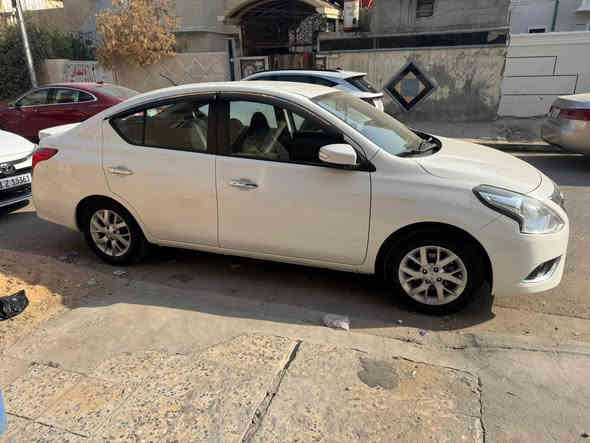 السلام عليكم ...
للبيع ...
صني 2024 فول 
لون ابيض ثلجي
محرك دووش مكفول من الفتح والعيب وضع شركه
كير اتوماتيك 
مواصفاتها فول الفول
تبيرد بيانو 
بصمة السيارة مو سويج
مري شفط 
تبريد قطعتين حتى الورة تحكم وحدة 
داخل اسود جلد
شاشه ايباد وكامره خلفيه
جناح صندوق
يدات نيكل بصمة 
تحكم ستيرن
حساسات خلفيه وامامي وجانبي
بروجكترات 
مانع انزلاق
سبير منازل 

⚔️سياره جاهزه من كلشي ربع متحط عليها 
(محرك/كير/صدر/تايرات/باتري/دواخل/تبريد)
كلها بشرط مابيها نقص برغي 

🔺السياره مكفوله من الصبغ فقط شبر يم البراكيت الخلفي  بدون فتح ..فقط بارد صغير 

رقم بغداد الجديد/سنويه جديده/هزه جديده/ بأسمنا تحويل ثاني يوم

مكان السيارة بغداد 
رقم صاحب السيارة 
***********

السعر :: اطلبه بالتعليقات يصلك خاص 📩

#ادارة_الصفحه ⚡

ملاحظه / 🔴
مدير الصفحه غير مسؤول عن بيع وشراء واصوليات السياره نحن صفحه لعرض السيارات فقط.
