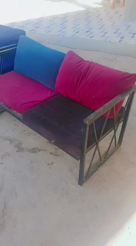 السلام عليكم 
كراسي تركيه  عدد 6 كراسي 12 مقعد 
العنوان ابي غريب حي رساله 
سعر 250 قفل
للتواصل ***********
