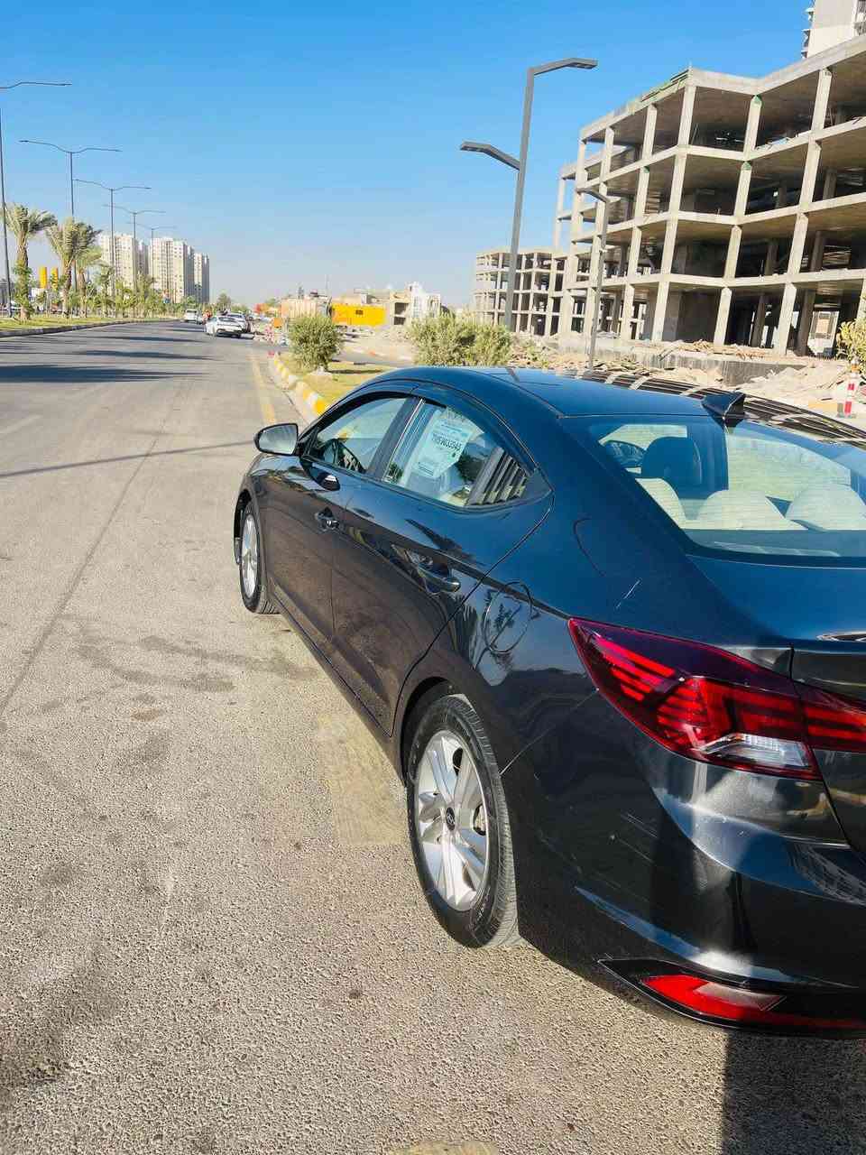 لنترا وارد امريكي محرك 2000 لون رصاصي رمادي رقم اربيل رقم انكليزي جديد ماشيه 72 الفً مايل ضرره دعاميه مبدله وبنيد بارد ومصبوغ مكان التعديل بدون ايرباك كير محرك صدر مكفولً تبريد شغال منظومه بانزين ادامه كامله مكان السياره بغداد حي الجهاد 
مواصفات شاشه جبيره / كار بلي / رادار جانبي / تحكم ستيرن / رادار امامي /حساس خلفي / كامره خلفي دواره / شاشه لمس / تحكم ستيرن / كروس سرعه / 3 وضعيات قياده 
السعر المطلوب 12000 $ وبيه مجال 
للاتصال *********** بغداد, العراق
