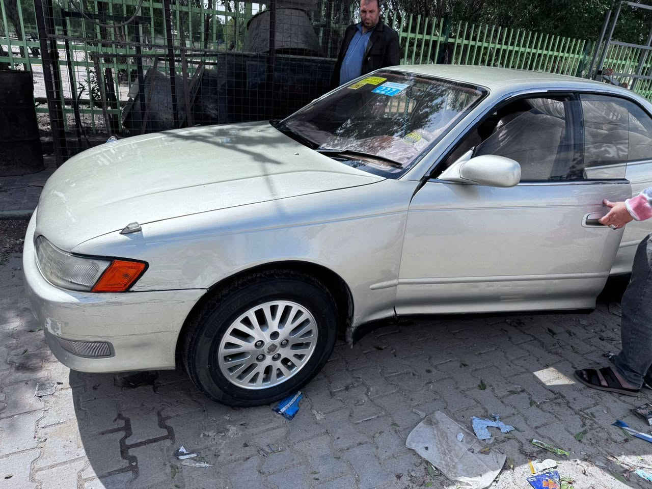 *********** ) مارك موديل 93 جاهزه من حداديه تخم تاير تبريد شغال فقط ضربتها بالشنطه وهذا تصويرها امام العين سعرها 60 ورقه وبيها مجال بسيط حق الجيه المكان النجف الاشرف وهذا رقم التليفون واني بالخدمه الشراي يتصل مضبوط
