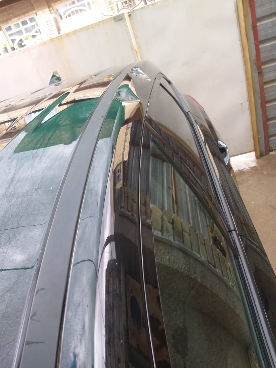 سيارة توكسان وارد امريكي
حادثها بسيط جدا التفاصيل
بالصور مكفولة من الصبغ
والتبديل والبارد حادثها بسيط
جدا ممكن يتصلح بارد موضح
بالصور موديل ٢١
ماشية 22mil الف فقط يعني
السيارة جديدة جدا
رقم بغداد الماني بأسمى مشروع
وطني.
٤ ويل كب تخم تاير مشلن
جديد
تحكم ستيرن ارجع جهات
كامرة دوارة
نظام قيادة HTRAC احدث
نظام قيادة بالعالم يقوم بتوزيع العزم على الإطارات حسب
الحاجة بحيث يحافظ على ثبات
السيارة .
رادار أمامي للمحافظة على السير حسب خطوط المرور في الشارع ذاتيا .
مانع انزلاق.
مانع انحدار.
شاشة لمس واتصال بالهاتف
وخزن ارقام هواتف.
مثبت سرعة ( .كروز سرعة.)
اوتو هولد توقف ذاتي عند
الازدحام.
تحكم بأوضاع قيادة( مود
درايف).
شاشة تظهر فحص السيارة والعطلات ضغط الإطارات. نسبة
استهلاك الوقود.
سيارة جديدة بريحة الشركة
بعدها.
محرك ممفتوح بيه برغي.
سيارة جاهزة مال جني مابيها
مصرف ربع دينار.
الاتصال فقط غير متواجد على النت الشراي يتصل وانا حاضر
السعر  195 وبيه مجال قليل
***********
