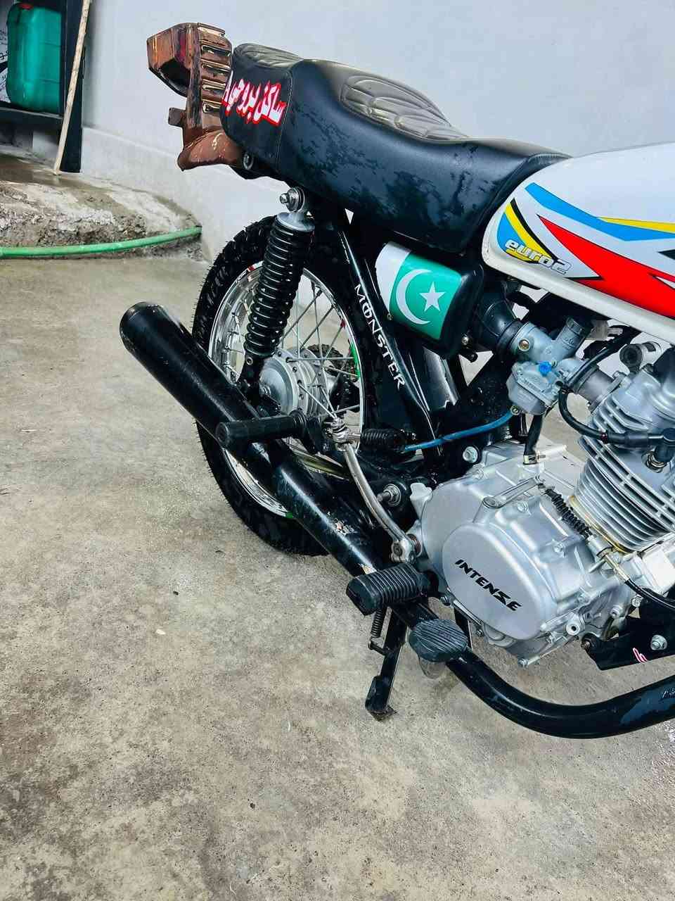 طور انتنس مديل 25 مطور فول تحريكه معدل مطور شرط من كلشي السعر 600 وبي مجال مكني حي البكر الرقم *********** مكلف بل نشر
