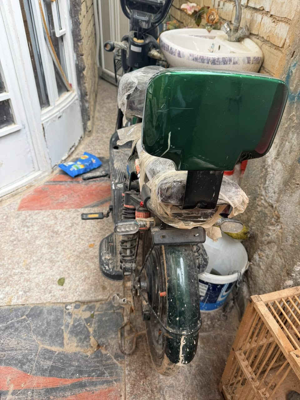 السلام عليكم باسكل شحن للبيع المضافه 70/100لاستفسار عله الرقم ***********
