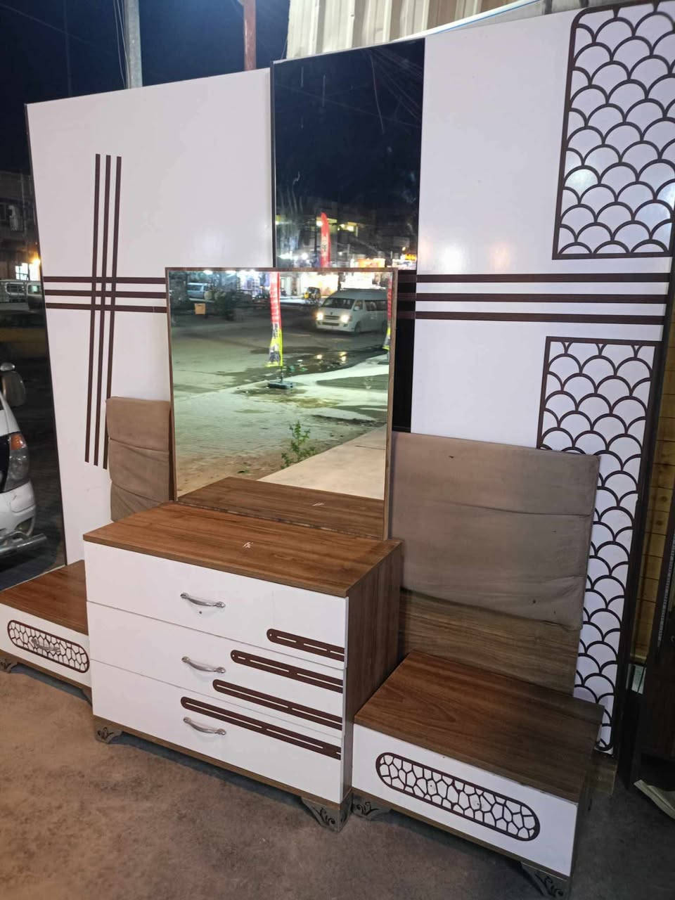 غرفة تركي 🇹🇷 مستخدام 5قطع  ✨✨
نضافه 90 💯
نظام سلايت 💖
السعر 425💖💸
مع شد🪛 ونقل 🚚  مجاني  داخل بغداد  محافظات بكروه


**إذا كنت صاحب هذا الإعلان وتريد حذفه لأي سبب، رجاءا أرسل رسالة إلى الدعم الفني**