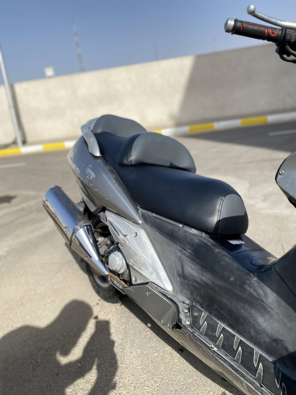 يالله السلام عليكم
سلفر ونج 600 مكينه مكفوله كفاله عامه جيب فيتر وتجي 

كهربائيات كلهه شغاله ولمقطع موجود اوفر شغال سايد بريك شغال بل مكان  كشن مدوشم جديد عالي ناصي اشاير كلهه شغاله دبلات اماميه بل كارتون تايرات قبل سبوع شادهن باتري بل كارتون دهن اول بارحه مبدل دسكات خلفي وسايد بريك قبل يومين مبدلهن يشهد الله مسويلهه ادامه عامه ستان الصفح بي حساس هم شغال شحن تلفون شغال كلهه شغاله بيع مستعجل سعر مليون 600 مكاني بغداد الزعفرانيه رقم تلفون ***********
